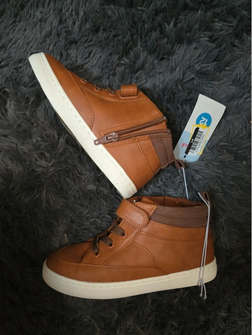 Size 12 brand new boots from target item. 1581 box, 24